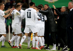 Slovenija korak bližje evropskemu prvenstvu: pred našimi fanti pokleknila tudi Severna Irska