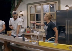 Kmetija: je šla Mateja čez rob? Nekateri tekmovalci šokirani nad njenim dejanjem