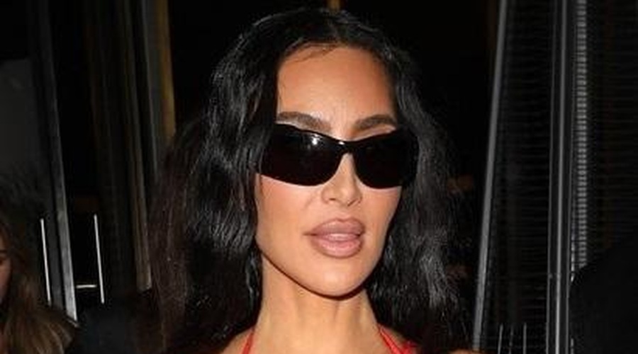Kim Kardashian je praznovala 43. rojstni dan, tako se je oblekla (FOTO) (foto: Profimedia)