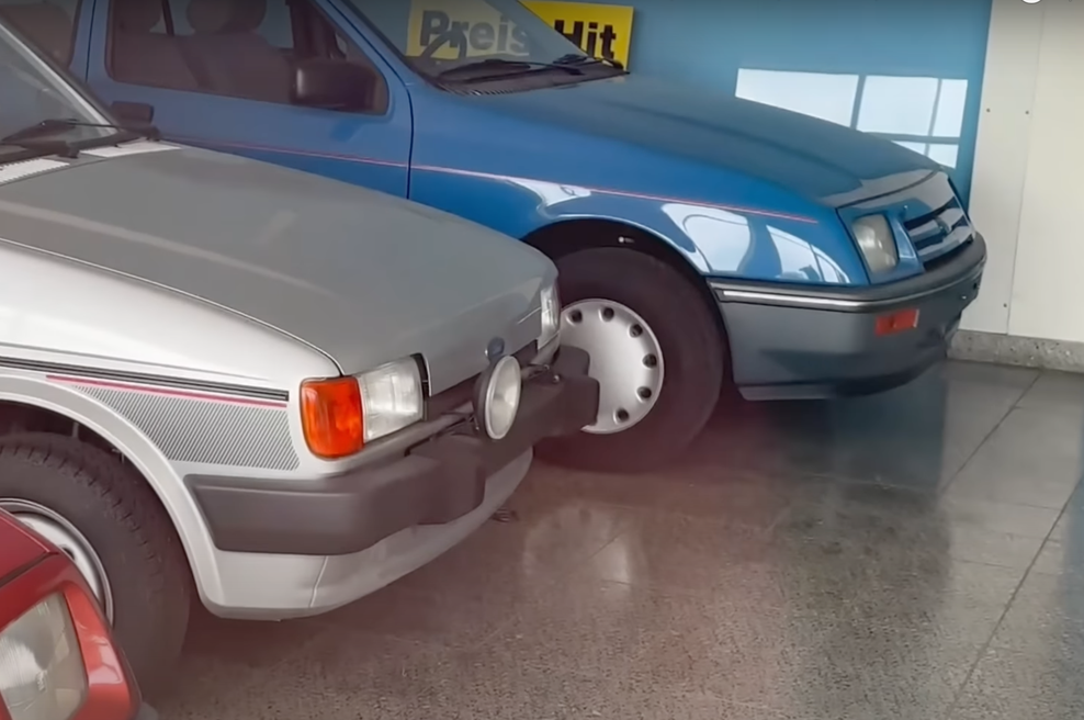 To so avtomobili, ki jih nihče ne kupi: že 40 let neuspešno čakajo na lastnike (osupljiv razlog, zakaj) (foto: Auto Retro YouTube)