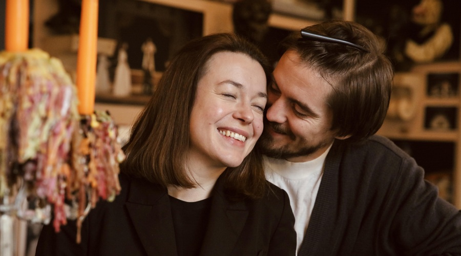 Nina Ivanišin Janežič in Klemen Janežič: "Pride večer, ko se zdi odločitev, ki si jo sprejel, napačna, a pomaga, da v tem nisi sam" (foto: Aleksandra Saša Prelesnik)