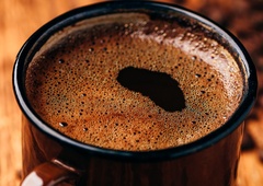 S tem trikom bo kava slajša – brez dodajanja sladkorja ali mleka