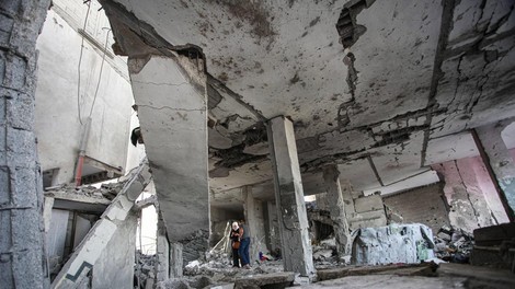 Urgentna prošnja Izraelu: "Premislite o vaših dejanjih, Gaza trpi!" (Spet so padale bombe)