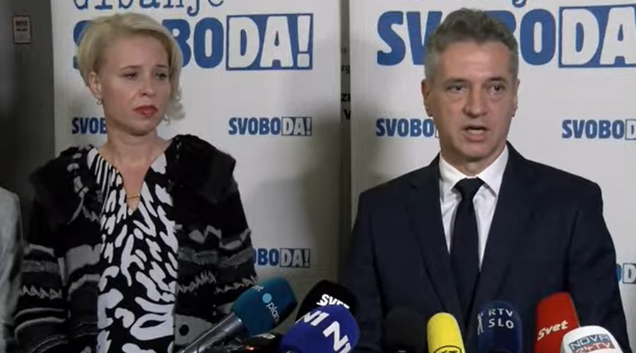 Novi pretresi v Gibanju Svoboda, Golob obenem naslovil svoj odstop: "Tega filma Janez Janša ne bo videl" (foto: 24ur.com/posnetek zaslona)