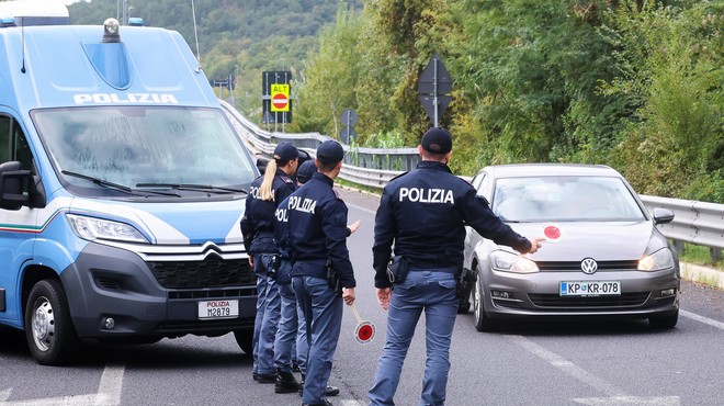 Italija bo nadzor na meji s Slovenijo verjetno podaljšala, razkrili so načrte (foto: Tomaž Primožič FPA/BOBO)