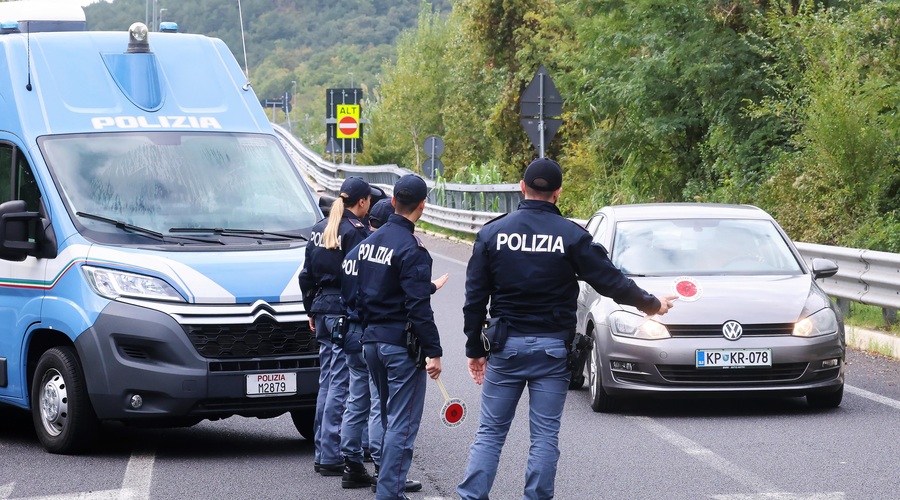 Italija bo nadzor na meji s Slovenijo verjetno podaljšala, razkrili so načrte (foto: Tomaž Primožič FPA/BOBO)