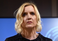 Preobrat: Šetinc Pašek ostaja poslanka Svobode, sodelavci pa naj bi bili na vhodnih vratih neke druge stranke