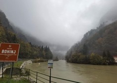 V večjem delu Slovenije velika vodnatost rek, nekatere reke se še razlivajo