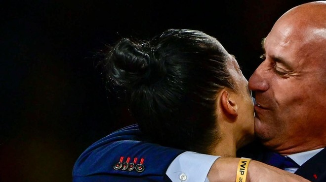 Cena prisilnega poljuba: Rubiales za tri leta izločen iz nogometnega sveta (foto: Profimedia)