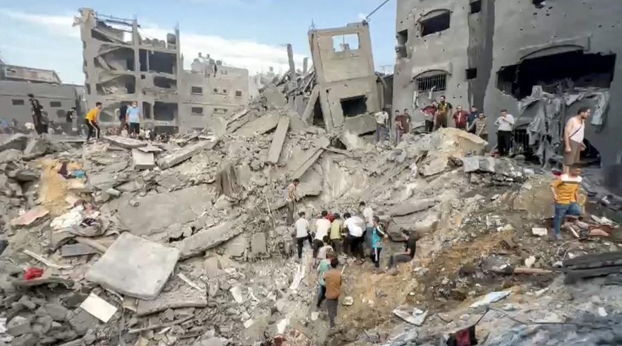 Nadaljevanje krvavega spopada med Izraelom in Hamasom:  "Gaza je postala pokopališče za tisoče otrok, za vse druge pa je pravi pekel" (foto: Profimedia)
