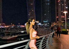 Robert Golob med krompirjevimi počitnicami v Dubaju: poglejte, v kako razkošnem hotelu naj bi bival z družino (FOTO)