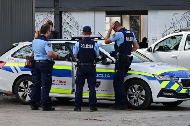 Grozljivka v središču Nove Gorice: našli so moško truplo