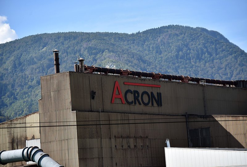 Prebivalci obupani, vplivni velikan naj bi se požvižgal na inšpekcijske odločbe!