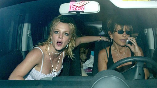 Oglasila se je mama Britney Spears! Odzvala se je na hčerkine obtožbe in povedala ...