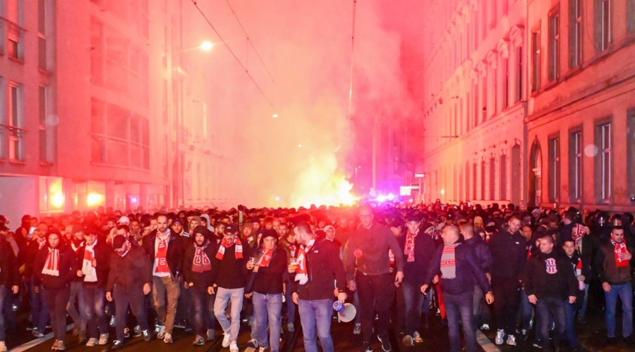 Incident: v Zadru pred košarkarsko tekmo s Crveno zvezdo napadli člane srbske delegacije (foto: Profimedia)