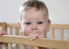 V naši bližini se širi zelo nalezljiva in nevarna otroška bolezen: rezultati kažejo, da je pozitivnih kar 70 odstotkov testov