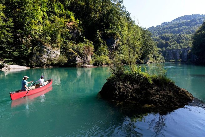Turistka z vprašanjem o najlepši slovenski reki vse pustila odprtih ust: "Ali lahko ...?"
