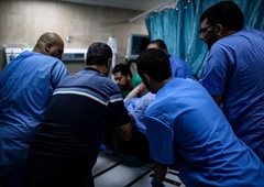 Katastrofalne posledice vojne v Gazi: z okrnjeno zmogljivostjo deluje le še majhno število bolnišnic