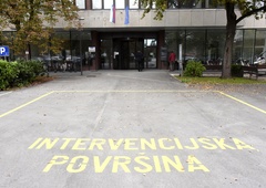 eSamonaročanje: sodoben pripomoček za naročanje na upravnih enotah