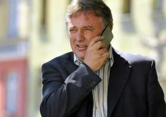 Bo Radence obiskal rubež? Občina, ki jo vodi Roman Leljak, naj bi bila zaradi 2,3 milijona evrov dolga tik pred izvršbo