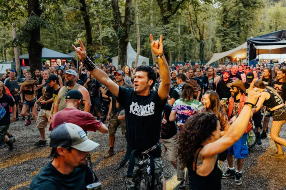 Obetajo se spremembe festivalov v Tolminu: kako bodo v naslednjih sezonah videti Butik, Punk Rock Holiday in Tolminator? (foto: Posnetek zaslona/Facebook profil Tolminator)