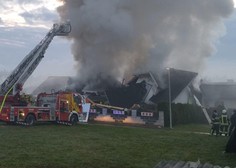 Eksplozija v Trbojah: stanovanjska hiša se je porušila, požar še gasijo