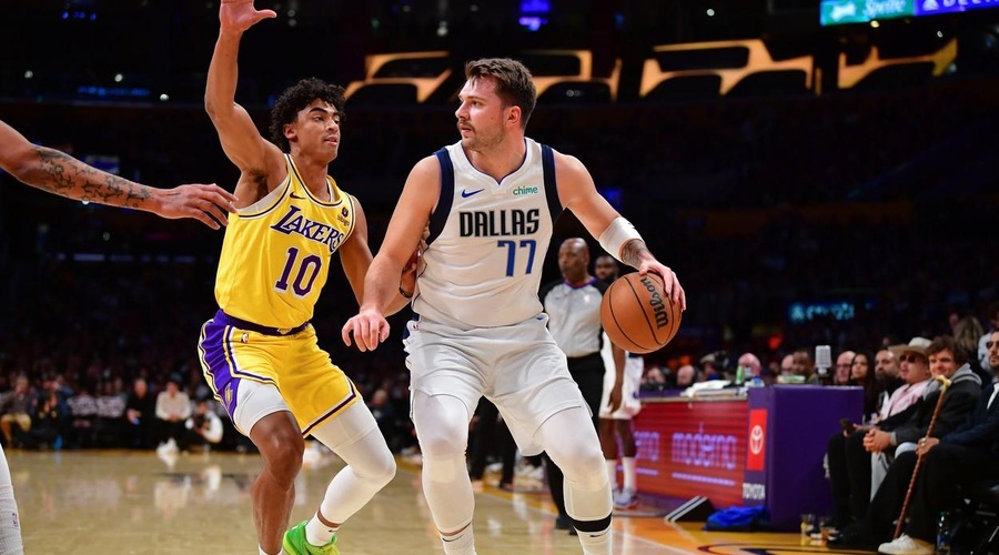 Luka Dončić skupaj z ekipo Dallas pripeljal do 10. zmage v novi sezoni (VIDEO) (foto: Profimedia)