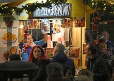 Veseli december pred vrati, stanovalci Stare Ljubljane se že držijo za glavo: kako bo občina omejila praznično ozvočenje?