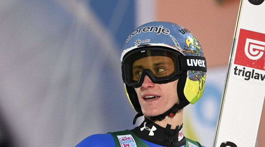 Kraftu četrta zaporedna zmaga, Peter Prevc je bil deseti (foto: Profimedia)
