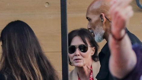 Hudo bolna Shannen Doherty se je že poslovila od vseh, zdaj pa je očarala s fotografijo