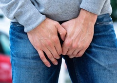 Smučarski zvezdnik razkril grozljivo poškodbo: med tekmo mu je ... zmrznil penis!