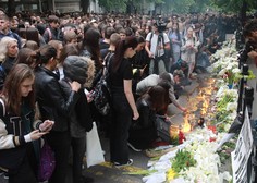 Starši ubitih otrok v strelskem napadu v Beogradu na ulicah: poglejte, kaj zahtevajo