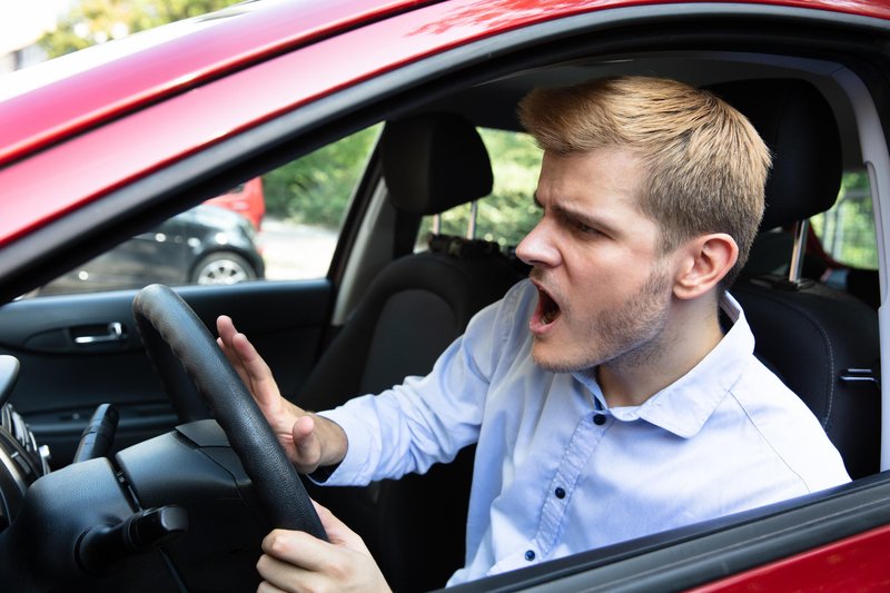 V Sloveniji so moški kot udeleženci v prometnih nesrečah približno trikrat bolj nevarni kot ženske.