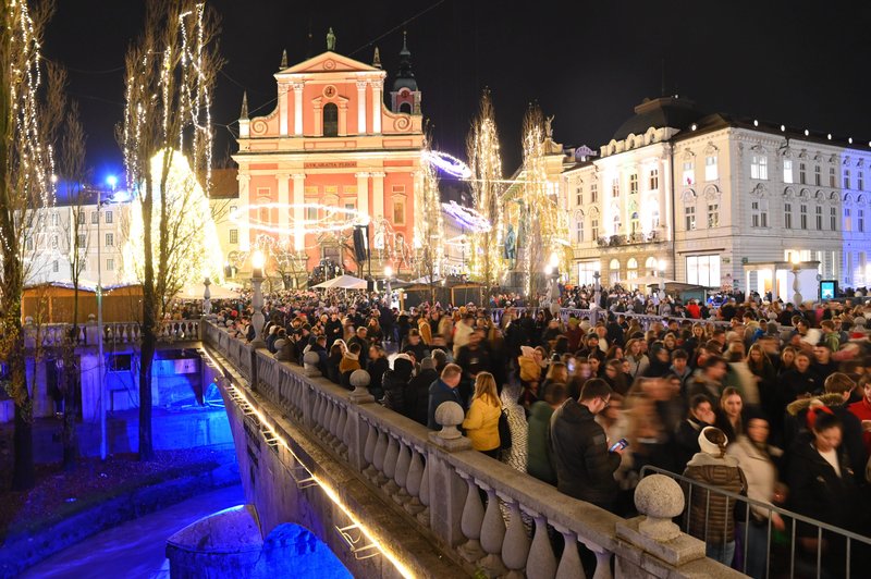 Okrasitev Ljubljane vsako leto buri duhove.