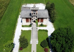 Spregledana mojstrovina na obrobju Ljubljane: tujci pogosto vprašajo zanjo, domačini redko