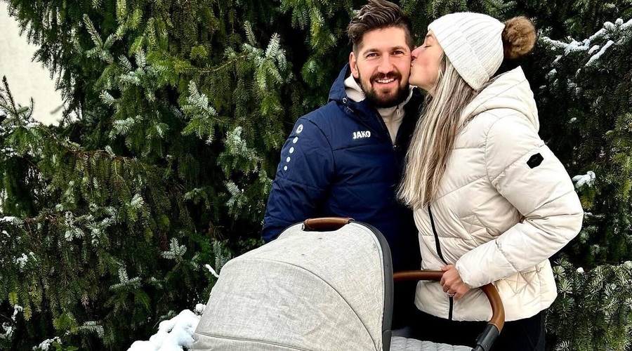 Miha Novak (Čuki) po treh mesecih skrivanja priznal, da je postal očka (FOTO) (foto: Facebook/Miha Novak)