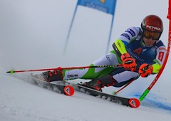 Žan Kranjec visoko kljub slabim razmeram na progi