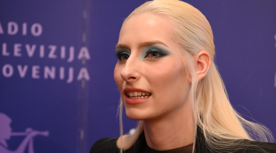Raiven razkrila, kje je bila, ko je izvedela, da gre na Evrovizijo (njena prva reakcija vas bo presenetila) (foto: Žiga Živulovič jr./Bobo)