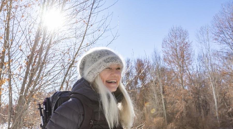 Poleti za dovolj vitamina D skrbi sonce, v tem času pa to zmagovalno pršilo (ga že poznate in imate?) (foto: PROFIMEDIA)