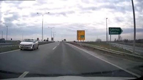 vožnja v napačno smer avtocesta promet
