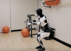 Tesla predstavlja novo generacijo humanoidnih robotov: "Kdaj bodo dovolj sposobni, da nam pripravijo zajtrk?" (VIDEO)