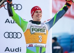 Slovenija ima novo medaljo! Žan Kranjec se veseli novih stopničk