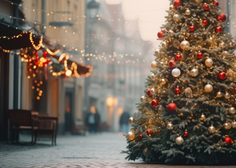 Je tradicionalni božič treba zaščititi? Pri sosedih razburja predlog zakona, ki bi kaznoval nespoštovanje krščanske tradicije v šolah