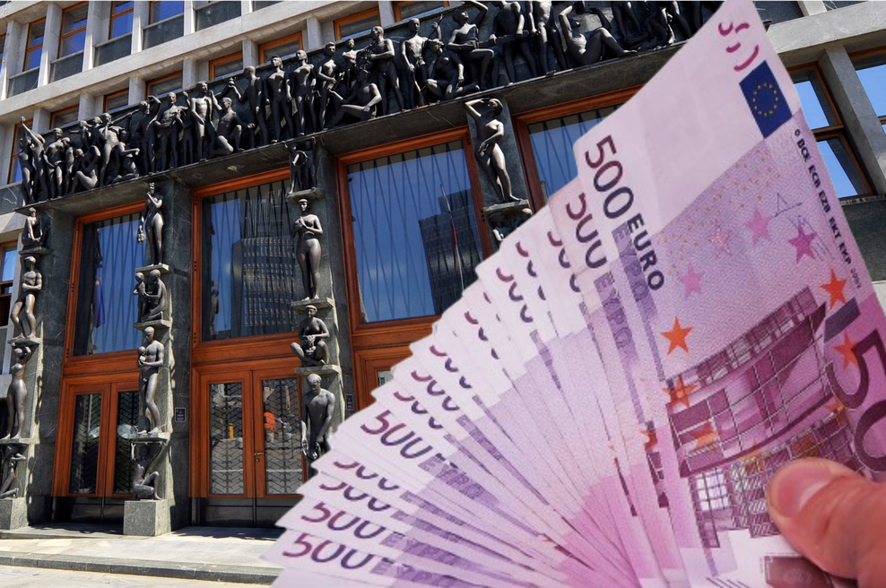 Saj ni res, pa je: vsi zategujemo pasove, političnim strankam pa se bodo z novim letom finančna sredstva podvojila (foto: Bor Slana/Bobo/Profimedia/fotomontaža)