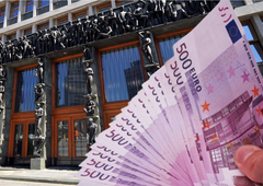 Saj ni res, pa je: vsi zategujemo pasove, političnim strankam pa se bodo z novim letom finančna sredstva podvojila