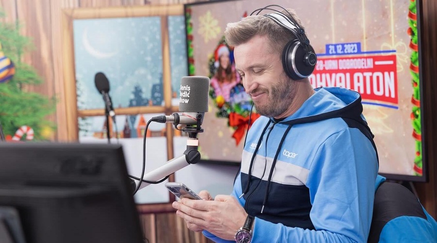 Začel se je Zahvalaton: 28 ur v živo z Denisom Avdićem, Jano Morelj in Miho Deželakom (foto: Facebook/Radio 1)