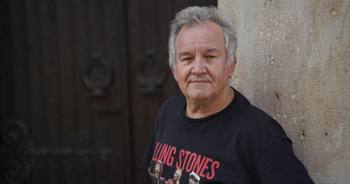 Brian Rass 40 let v zakulisju glasbenih zvezd: spoznajte fotografa, ki se je ...