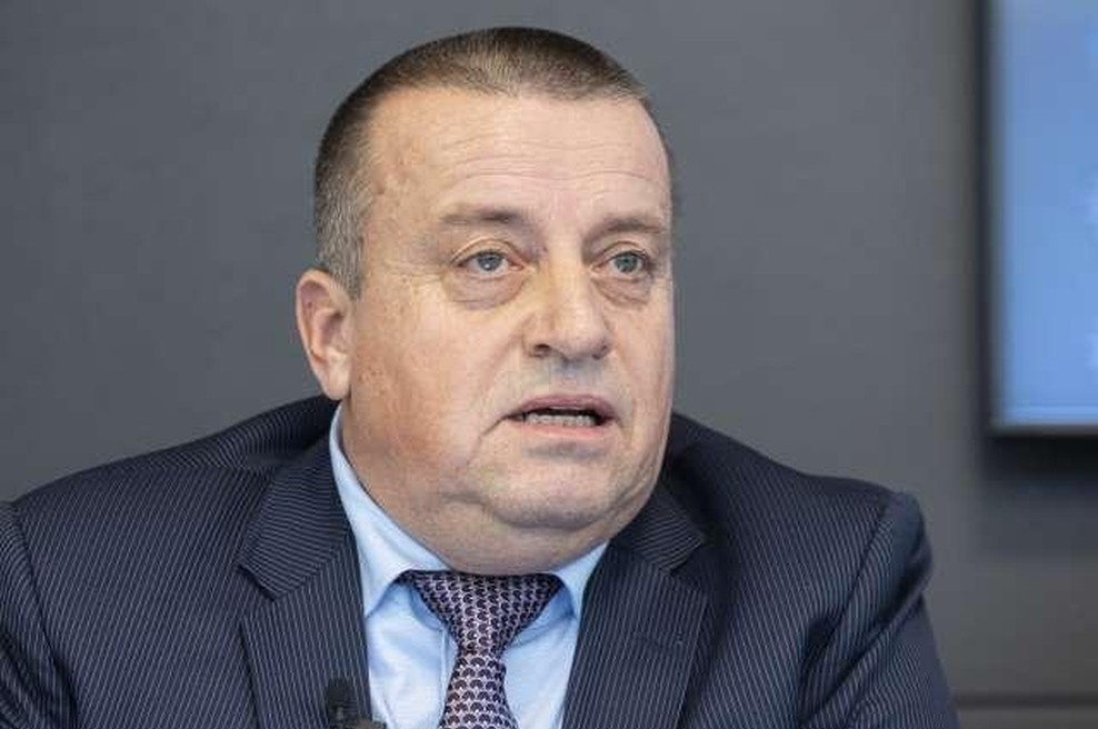 Delavke v podjetju Mi&Lan prejele le del plač za november: tako se je odzval lastnik Joc Pečečnik (foto: STA)