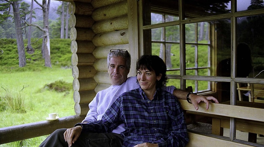 Jeffrey Epstein in Ghislaine Maxwell. (foto: Profimedia)