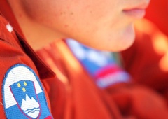 Slovenijo pretresa nov spolni škandal med skavti: prostovoljec bi moral paziti na otroke, on pa ...